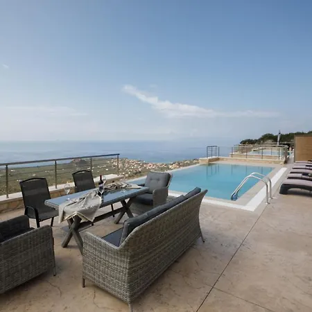 Manazil Mani - Luxury