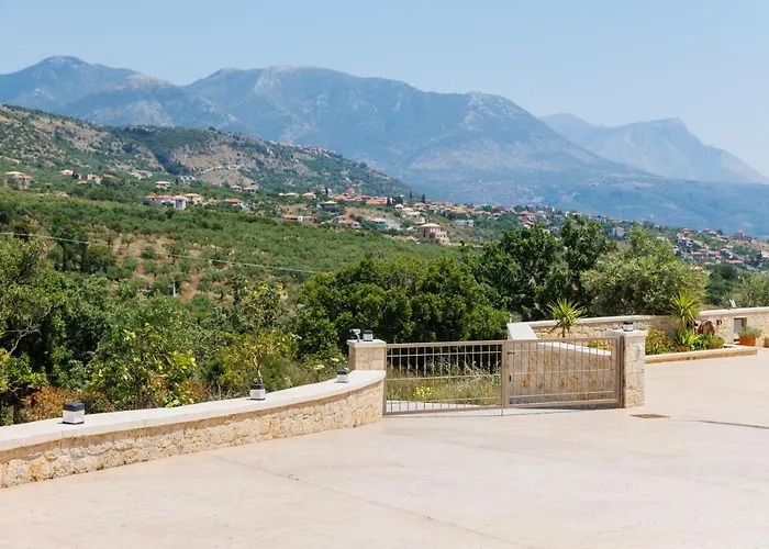 Manazil Mani - Luxury Villa Stoupa