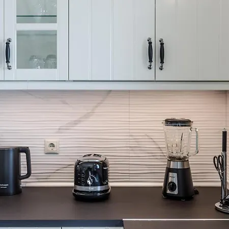 Manazil Mani - Luxury Stoúpa