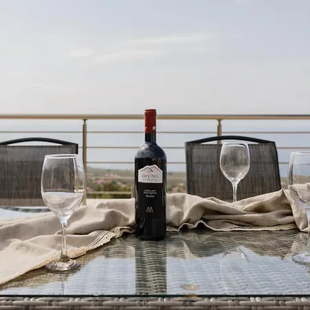 Manazil Mani - Luxury Stoúpa