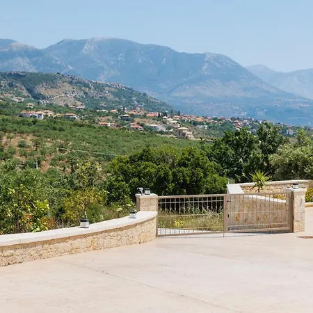 Manazil Mani - Luxury Villa Stoupa