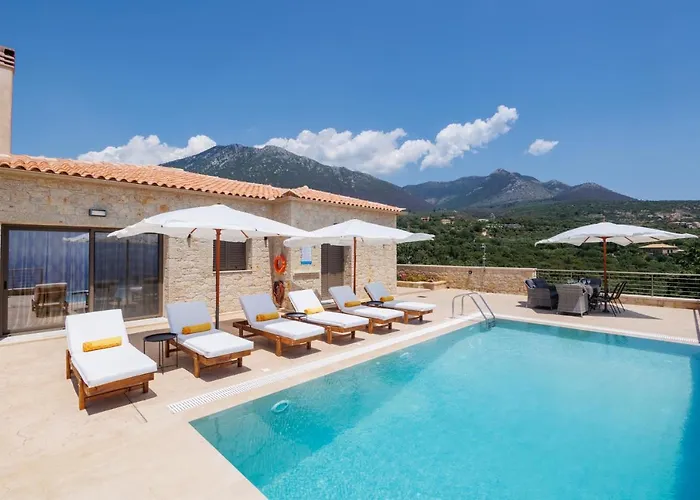 Manazil Mani - Luxury Villa Stoúpa