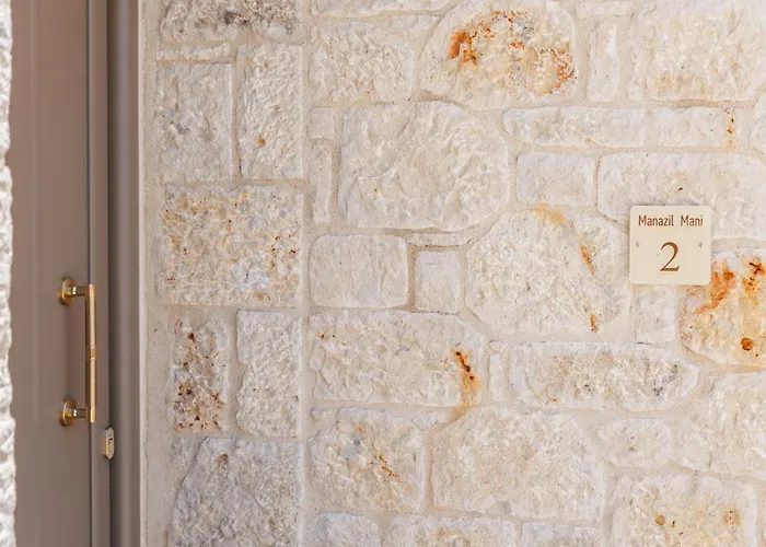 Manazil Mani - Luxury *